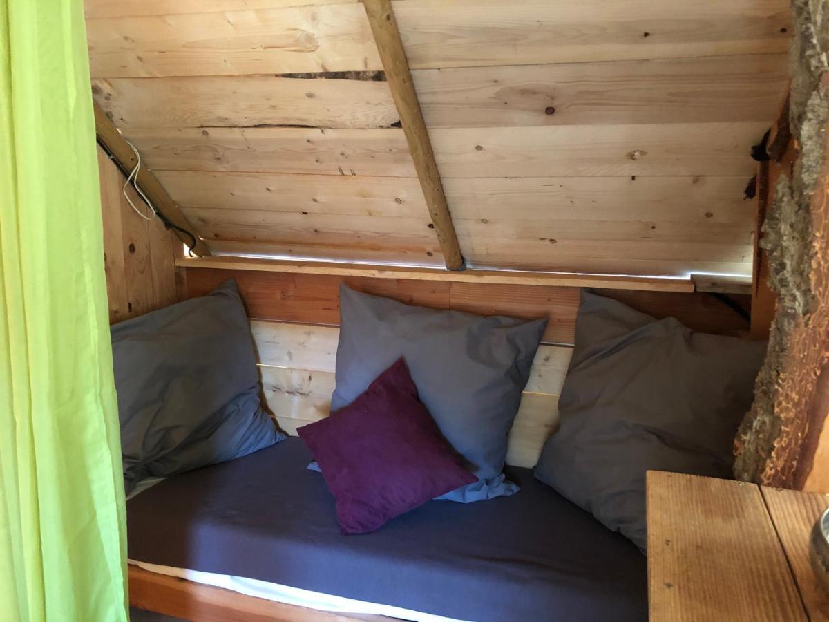 Lodges En Provence - Ecogites & Restaurant Insolites Richerenches Ngoại thất bức ảnh