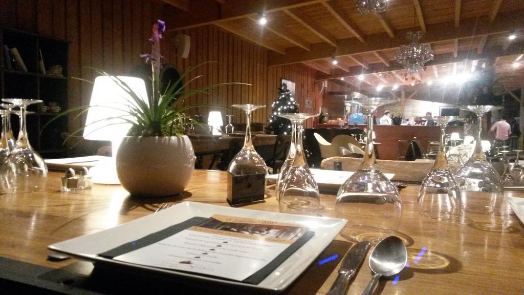 Lodges En Provence - Ecogites & Restaurant Insolites Richerenches Ngoại thất bức ảnh