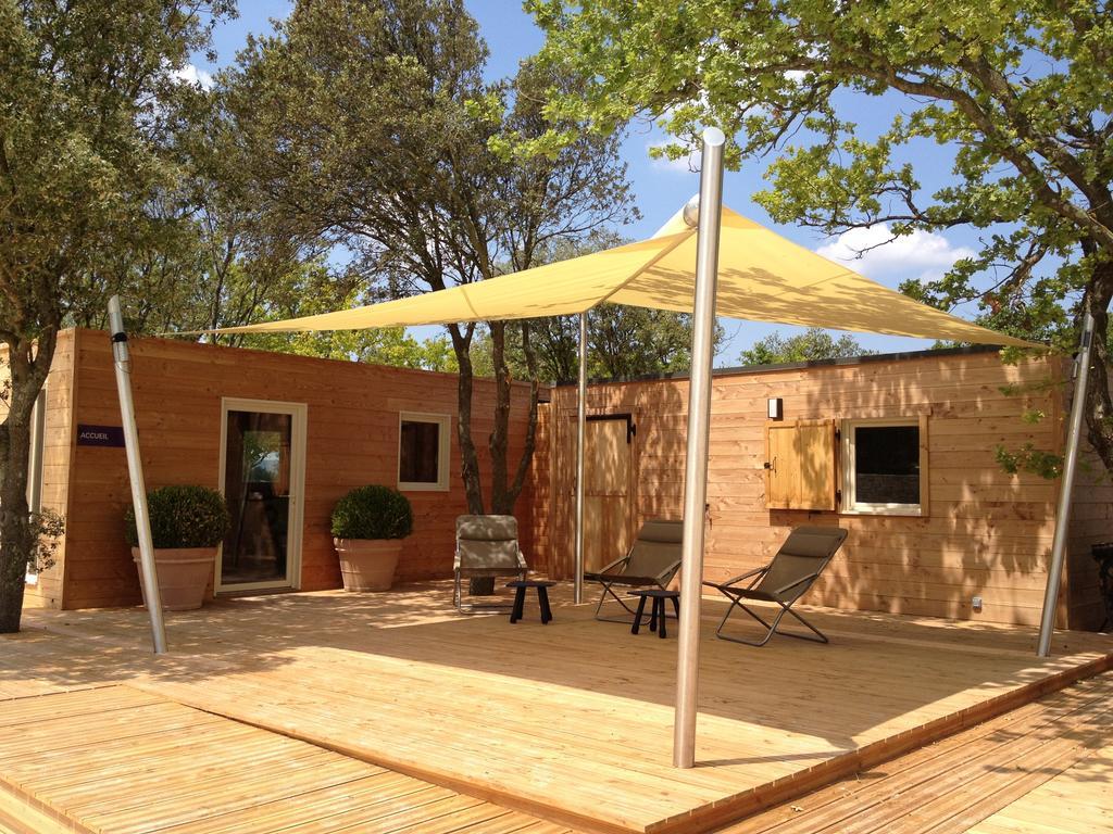 Lodges En Provence - Ecogites & Restaurant Insolites Richerenches Ngoại thất bức ảnh